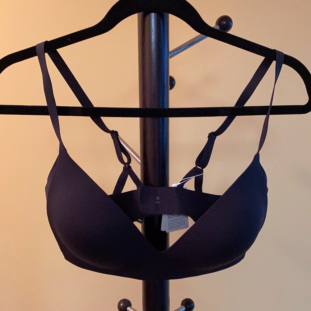 NWT Lululemon Take Shape Bra--Black 36-C